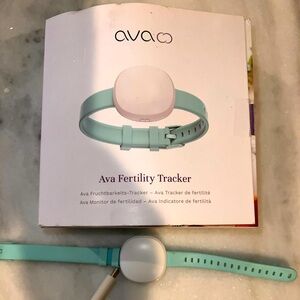 AVA Fertility & Pregnancy Tracker band